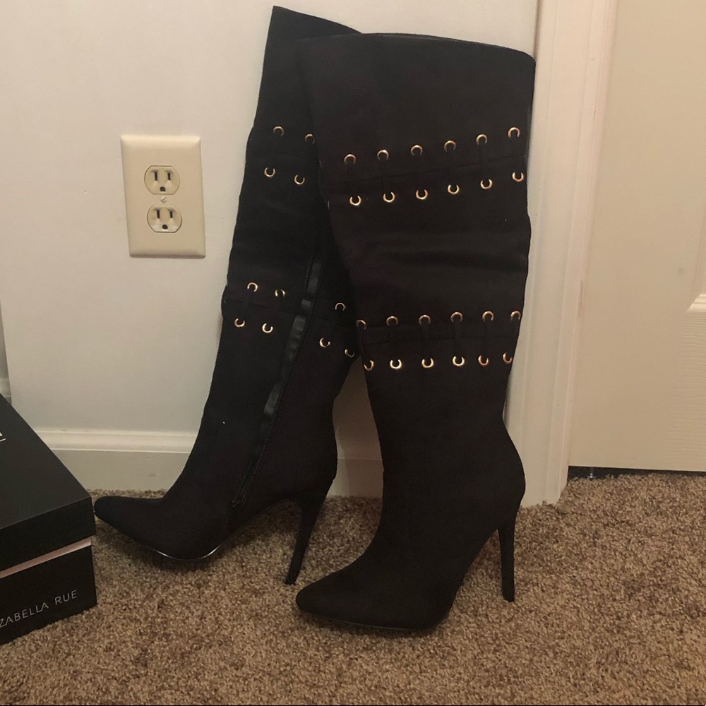 Black boots